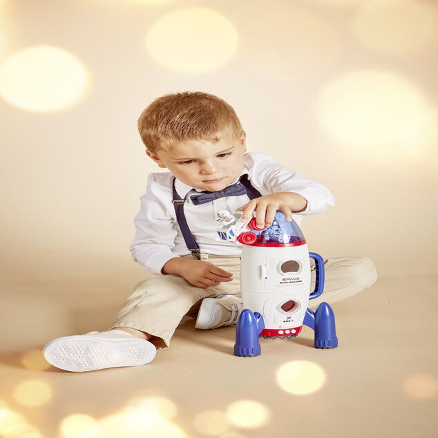 Fus&eacute;e spatiale blanche