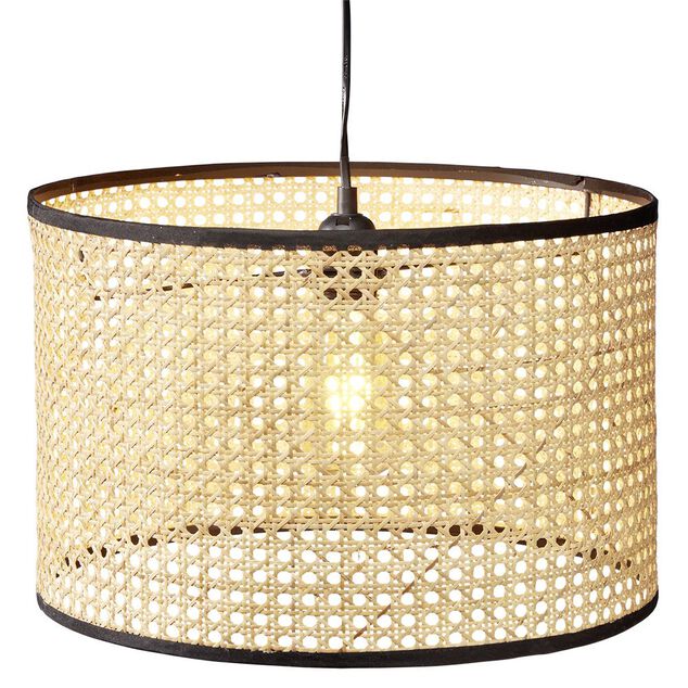 Luminaire &agrave; suspension filaire cannage en rotin