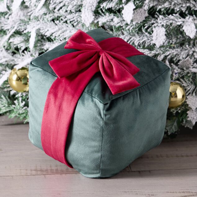 Coussin carr&eacute; forme cadeau de No&euml;l ruban polyester L20X20XH20 cm (2 mod&egrave;les vert ou rose)