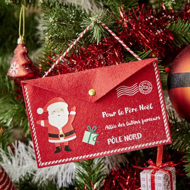 Enveloppe en feutrine pour le père Noël (2 modèles)