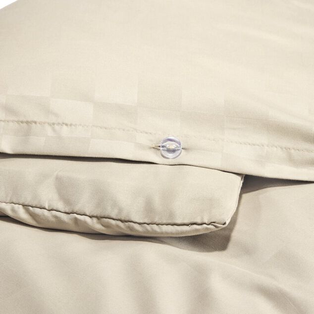 Parure de lit 2 personnes 220x240cm 2 taies 63x63cm polyester damier (2 mod&egrave;les)