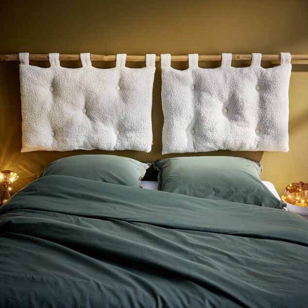 Coussin pour t&ecirc;te de lit en tissu bouclette blanc cass&eacute; 70x50 cm