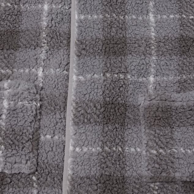 Plaid pull gilet motif carreau 70x80cm (2 mod&egrave;les)