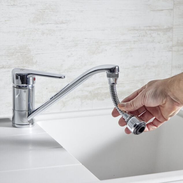 Embout robinet brise-jet flexible