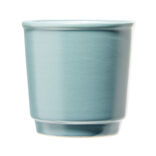 Tasse en gr&egrave;s carr&eacute;e sans anse bleu 390ml &Oslash;9,6xH8cm