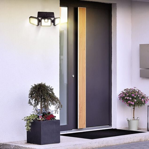 Lampe solaire triple LED 340 lumens projecteur d&eacute;tecteur de mouvement