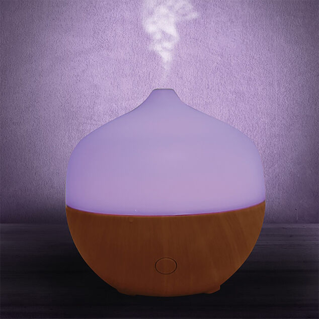 Diffuseur d'huilles essentielles lumineux aux couleurs changeantes