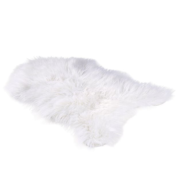Tapis peau de b&ecirc;te effet fourrure (3 mod&egrave;les)