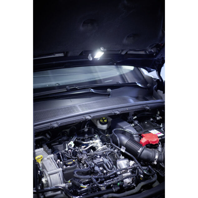 Lampe torche de travail et camping