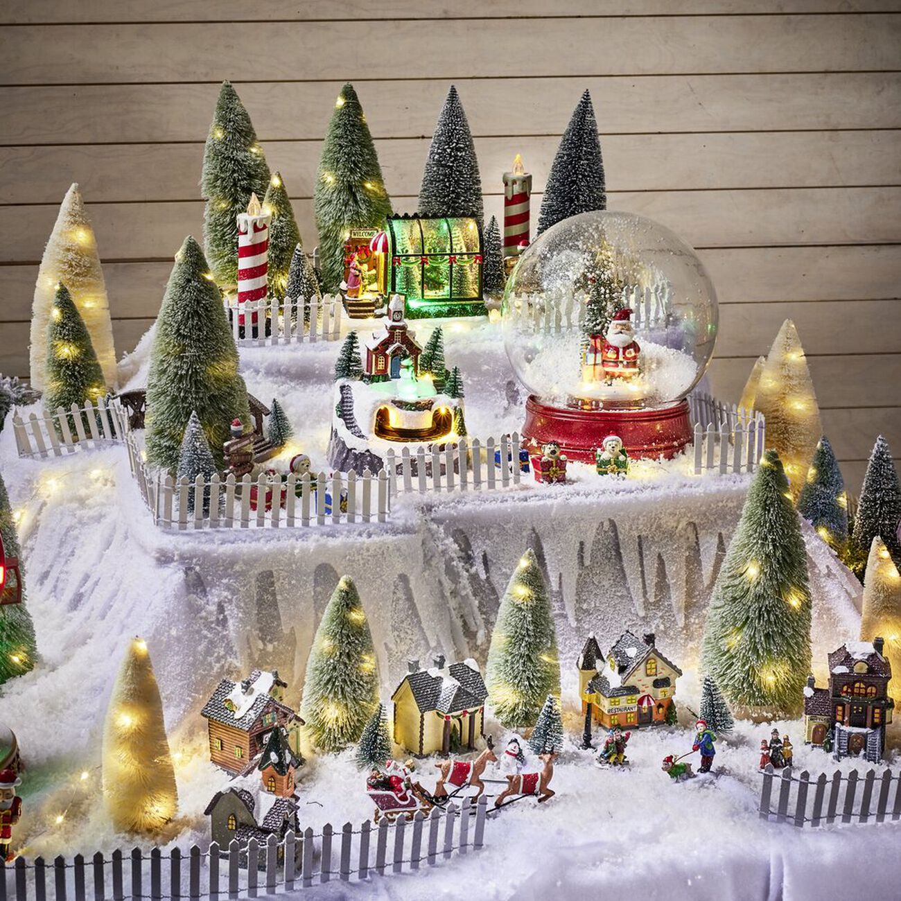 Boule à Neige Musicale De Noël Illuminée – Décoration Collection, 23,6 Cm, Avec Veilleuse