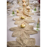 Chemin de table doré design fleurs ajourées 25x180cm