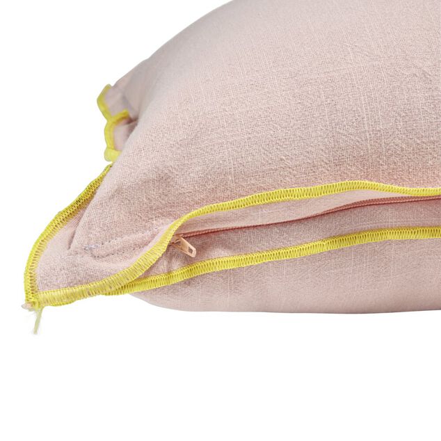 Coussin rectangulaire en lin et coton rose bord orange 30x50cm