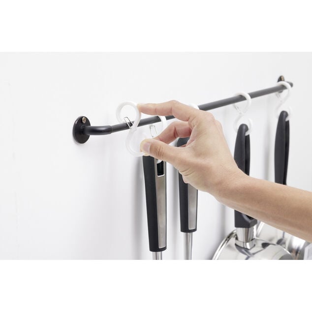 Crochet de suspension forme 8 plastique blanc 4 pi&egrave;ces 3x6,5cm