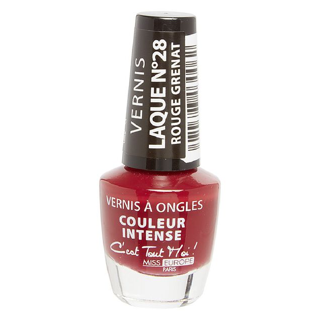 Vernis à ongles laqué rouge grenat n°28
