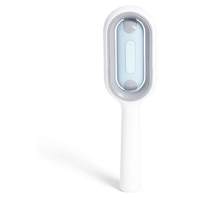 Brosse animal attrape poils avec r&eacute;servoir d'eau