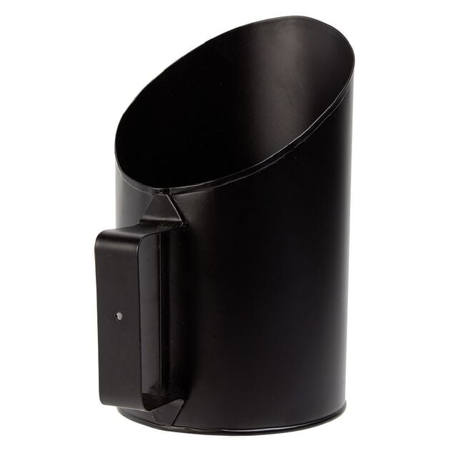 Pelle &agrave; pellets m&eacute;tal noir