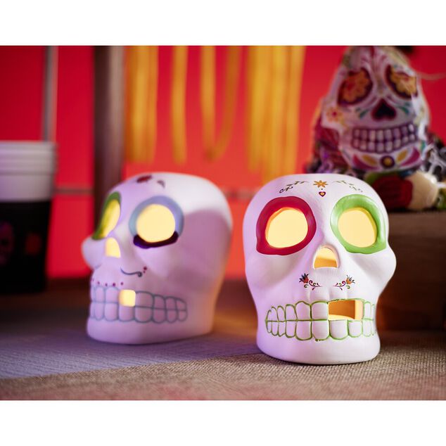 Cr&acirc;ne d&eacute;coration Halloween en dolomite style mexicain 7x8xH10cm