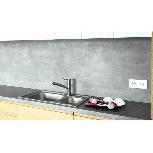 Tapis égouttoir à vaisselle en plastique noir