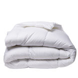 Couette temp&eacute;r&eacute;e DODO 2 personnes anti-acariens blanche 240x220cm