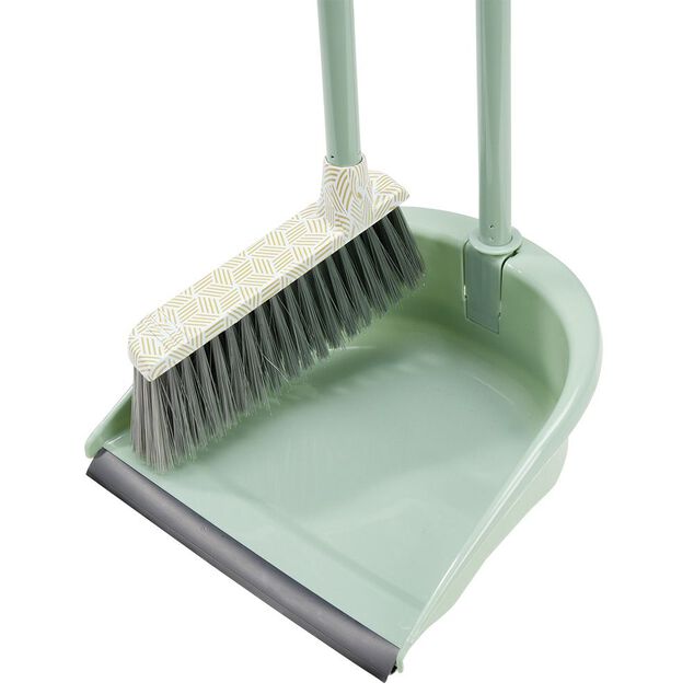 Pelle balayette a&eacute;roport vert