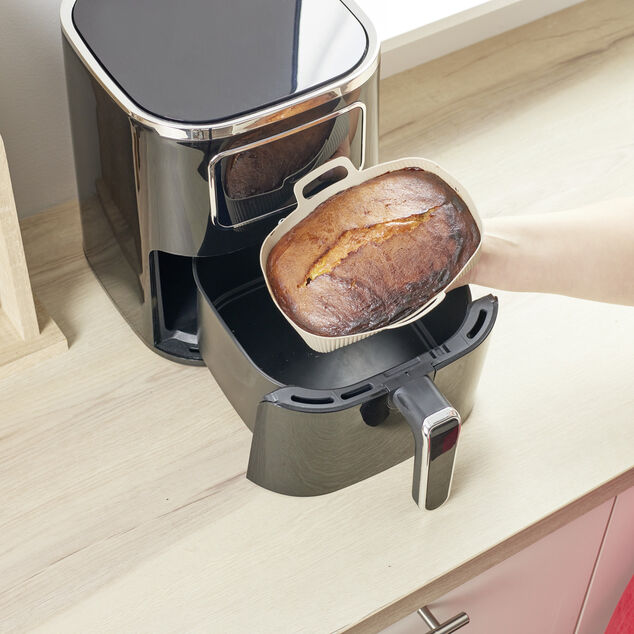 Moule en silicone noir pour friteuse sans huile et &agrave; air 20x12xH7cm