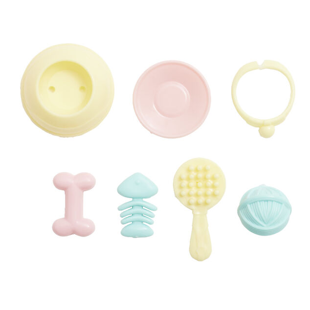 Mini poup&eacute;e avec accessoires - 3 mod&egrave;les