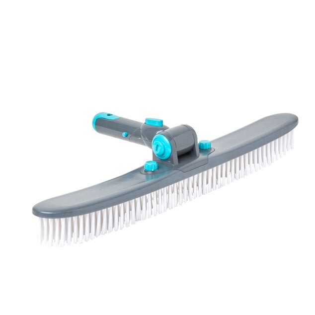 Brosse longue pour piscine