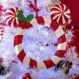 Couronne de Noël Disney façon Mickey rayure rouge et blanc Ø22cm