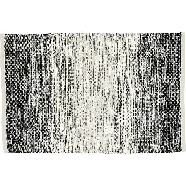 Tapis rectangulaire d&eacute;grad&eacute; rayure blanche et noire