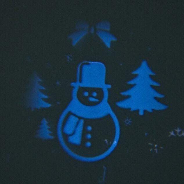 Projecteur ext&eacute;rieur LED solaire No&euml;l motifs anim&eacute;s