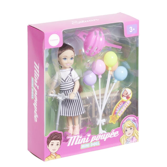Mini poup&eacute;e avec accessoires - 3 mod&egrave;les