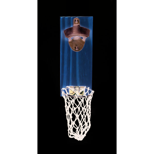 D&eacute;capsuleur mural basketball en bois 8x5xH20cm