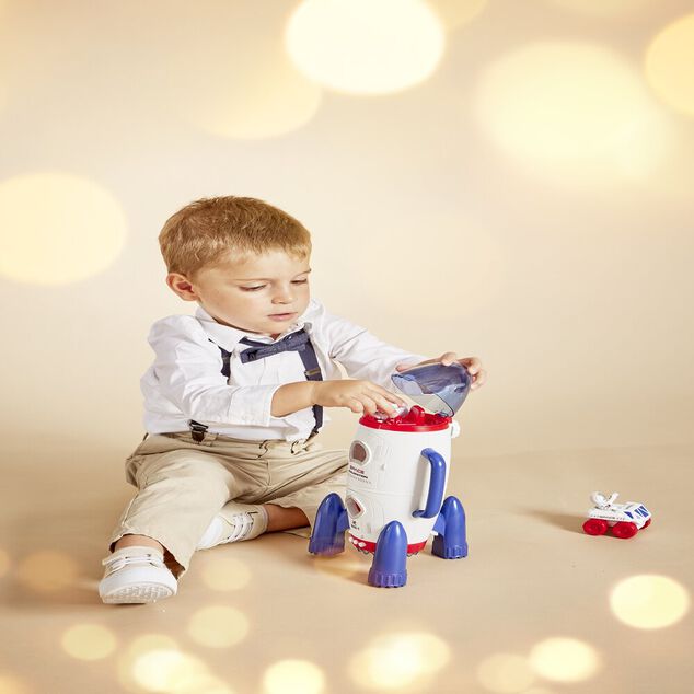 Fus&eacute;e spatiale blanche