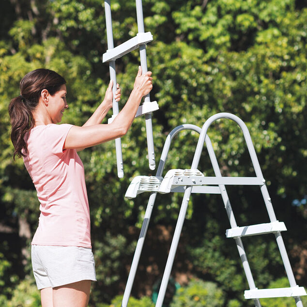 &Eacute;chelle double de s&eacute;curit&eacute; pour piscine