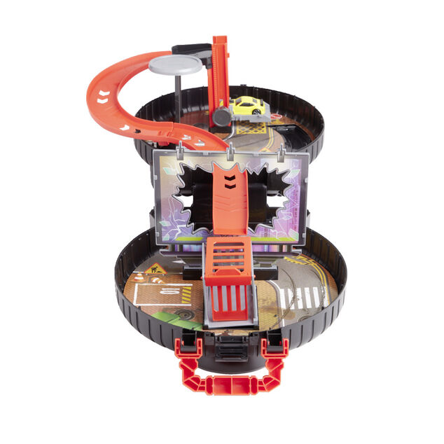 Ensemble garage et son v&eacute;hicule