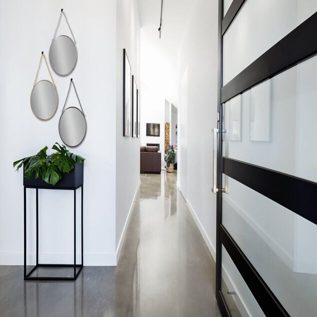 Miroir à suspendre rond avec contour métal (3 modèles)