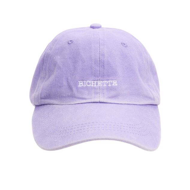 Casquette délavée avec motif brodé 27,5x18,xH10cm (4 modèles)