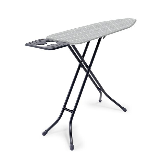 Table &agrave; repasser r&eacute;glable gris imprim&eacute; g&eacute;om&eacute;trique