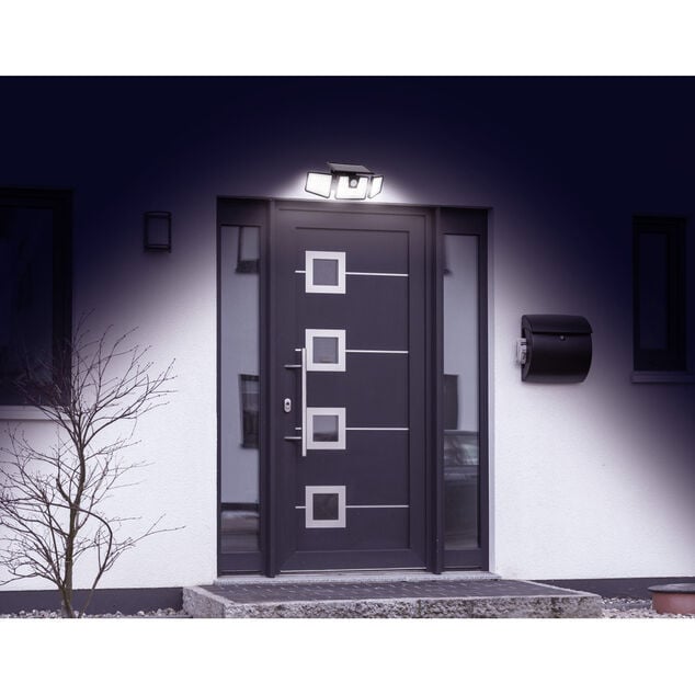 Lampe solaire triple LED 550 lumens d&eacute;tecteur de mouvement