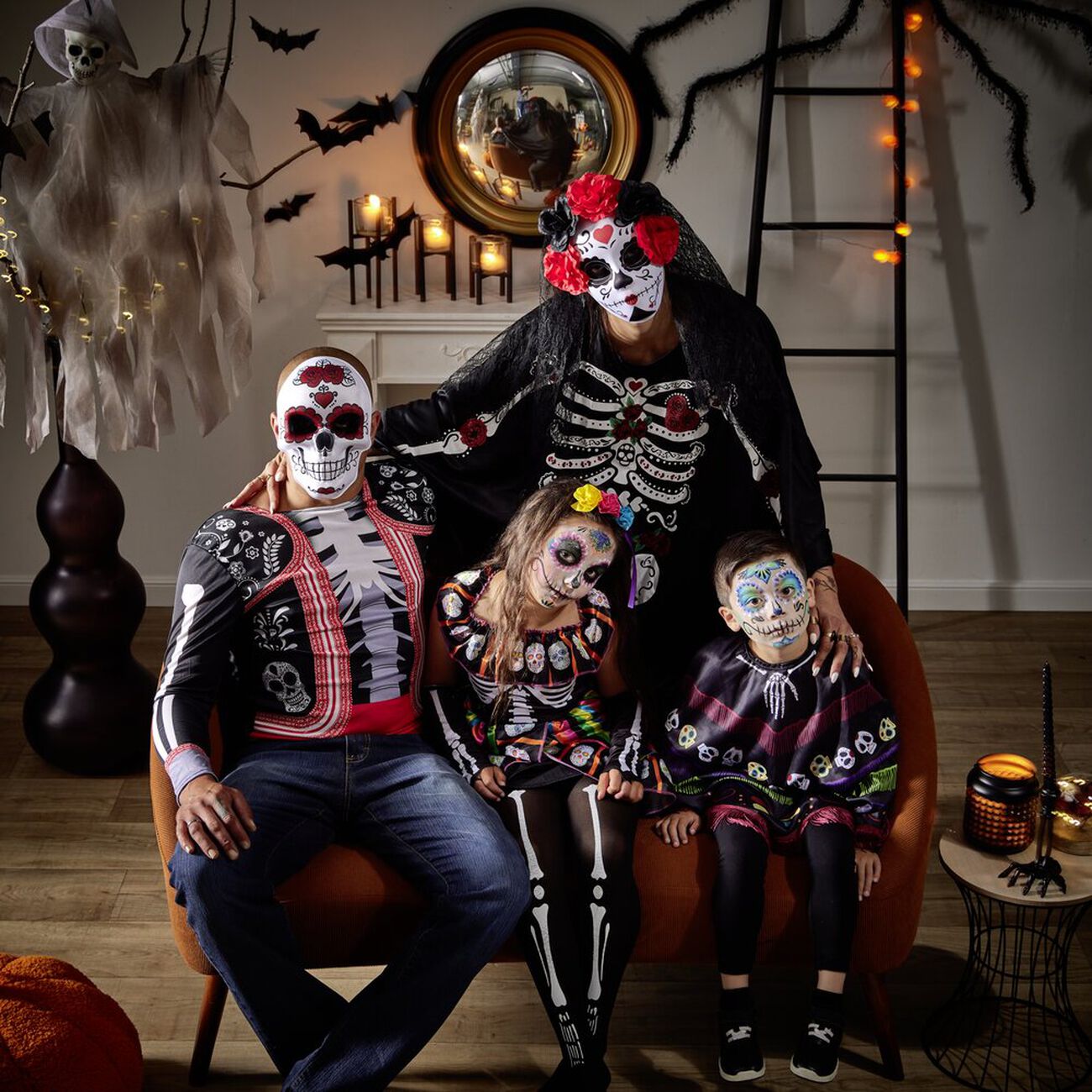 Jupe En Jean Vintage GAP - Customisée Main Squelette Dia De Los Muertos, Taille 6 - État Excellent
