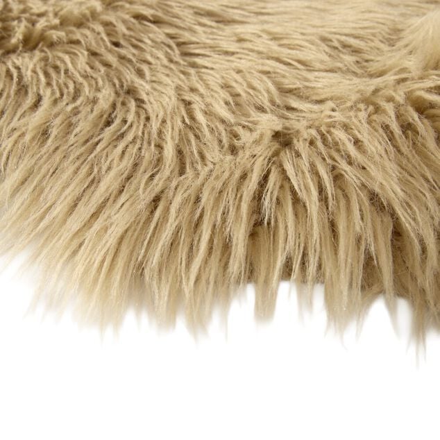 Tapis peau de b&ecirc;te effet fourrure (3 mod&egrave;les)