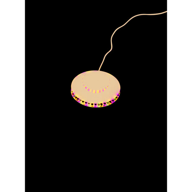 Lampe murale rotative RGB &agrave; contr&ocirc;le vocal et stroboscopique &Oslash;12,8xH2,5cm