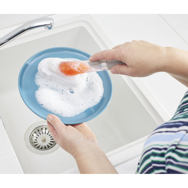 Brosse de nettoyage en mousse avec distributeur de savon int&eacute;gr&eacute; L27,5cm