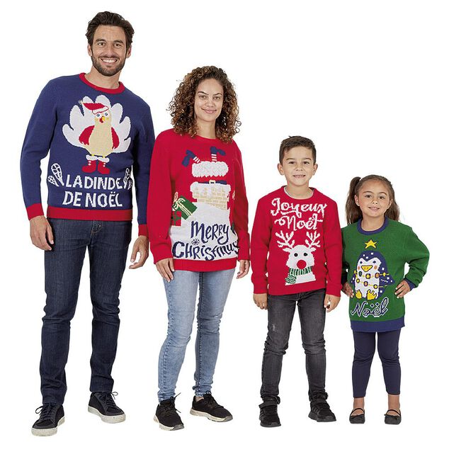 Pull de No&euml;l enfant taille 6-8 ans