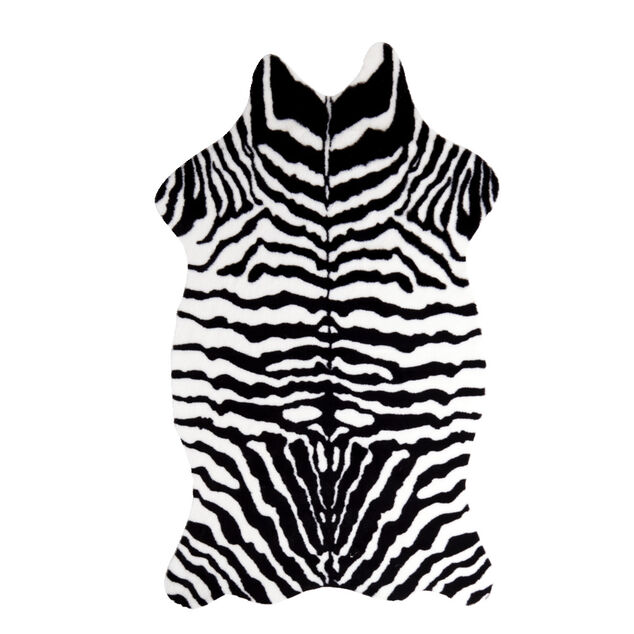 Tapis imitation peau de b&ecirc;te blanc et noir 60x90cm - 2 mod&egrave;les