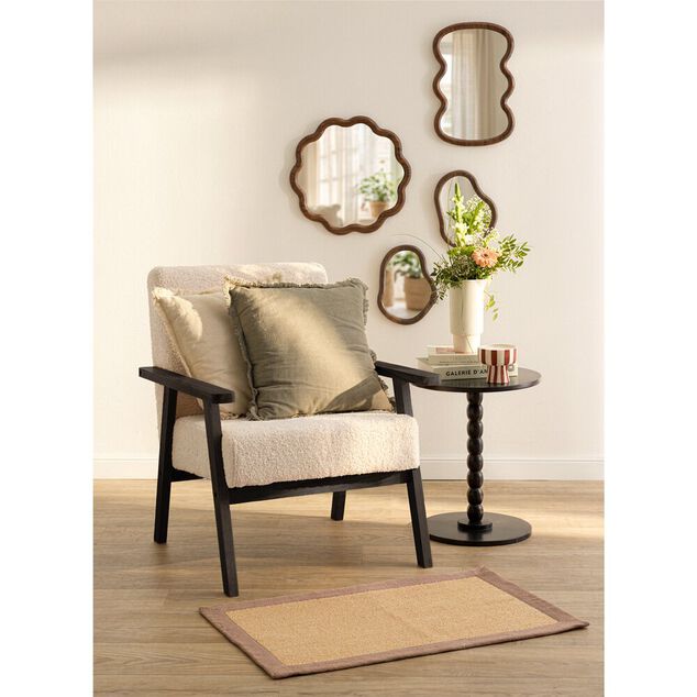 Fauteuil en bois fonc&eacute; Josephine Curly avec assise blanc cass&eacute; L64xP70xH76cm