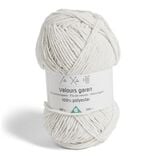 Pelote fil &agrave; tricoter 200m effet velours polyester blanc 100g