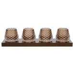 Plateau en bois avec 4 bougeoirs en verre forme pomme de pin 35x8,5x8cm